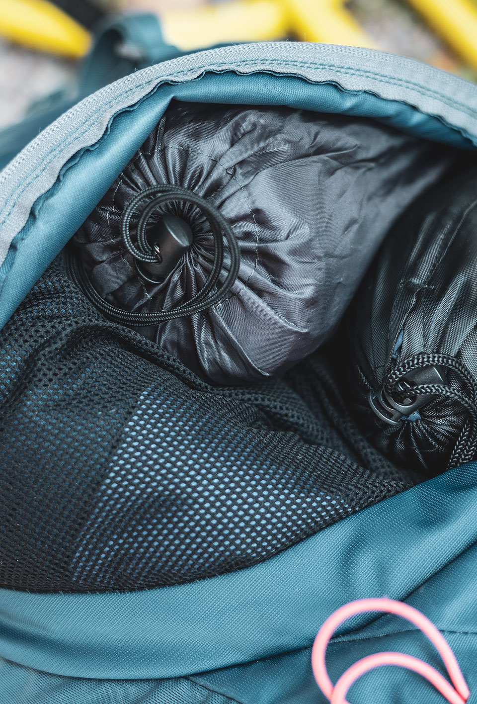 Fernwanderin in schöner Kulisse